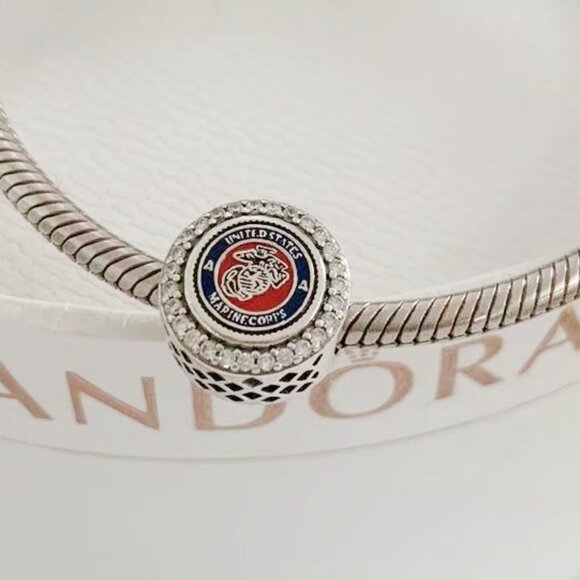 Pandora USMC Marine Corps exclusive Pandora Charm - Picture 1 of 3
